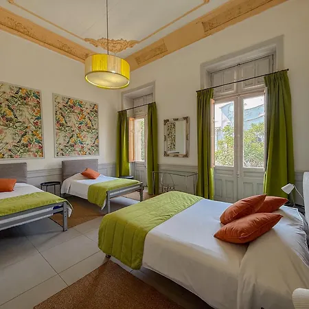 Happy House Hostel-2